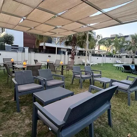 The Logo Family Apart Апартаменты Altinkum (Antalya)